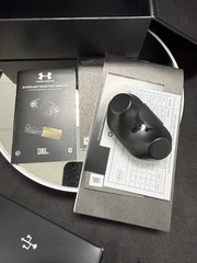 JBL UNDER ARMOUR PROJECT ROCK WIRELESS BLUETOOTH BLACK/GOLD EARBUDS 🔥💥🔥