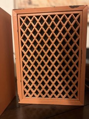 Vintage Realistic Bookshelf Speakers with Lattice Grills – Painted Coral- TESTED