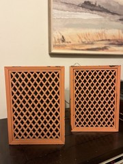 Vintage Realistic Bookshelf Speakers with Lattice Grills – Painted Coral- TESTED