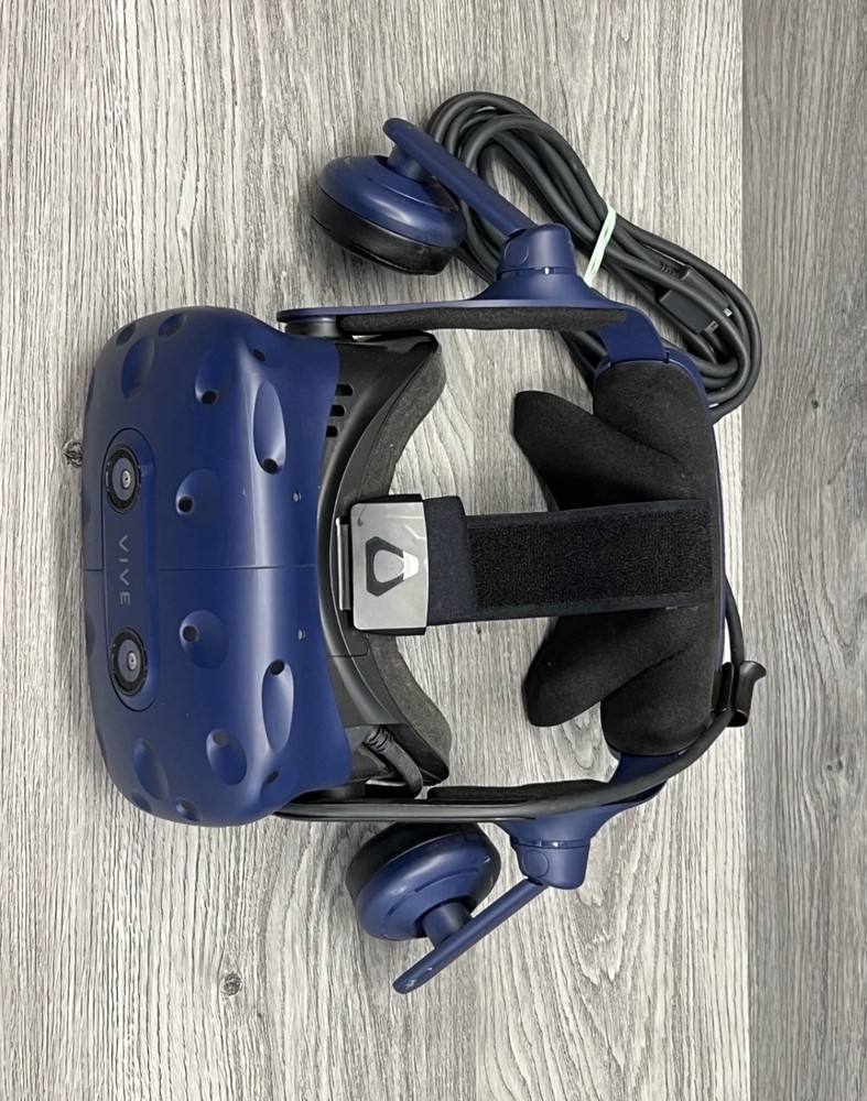 HTC Vive Pro HMD OLED Virtual Reality VR Headset only Cleaned