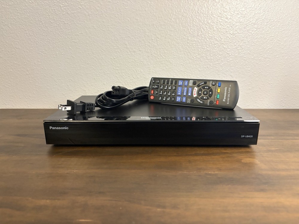 Panasonic DP-UB420P-K UHD 4K 3D Pro Blu-Ray Disc Player