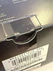 *RARE* Sony MDR-V6 Over the Ear Studio Monitor Headphones NEW & FACTORY SEALED