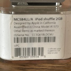 Apple iPod Shuffle 2GB 4th Generation Silver w Charging Cord Factory Reset Test