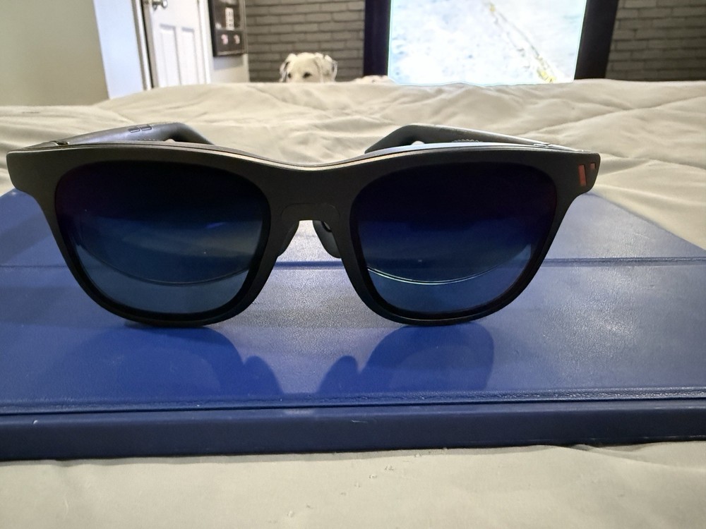 VITURE PRO XR/AR Glasses (Viture Pro) 135” 120Hz