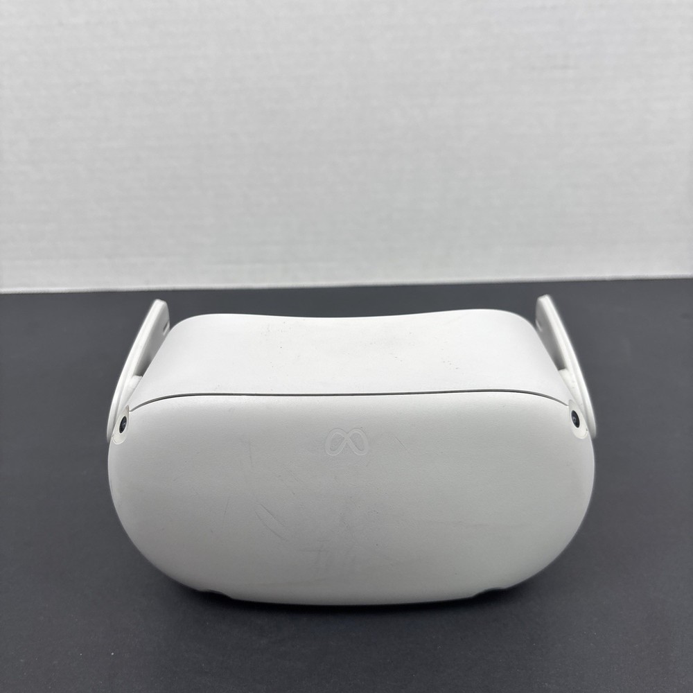 Meta Oculus Quest 2 128GB Standalone VR Headset Only- GOOD CONDITION – TESTED