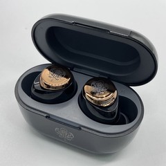 Hololive AVIOT TE-V1R-HEN English Myth Wireless Earbuds Limited Japan Used