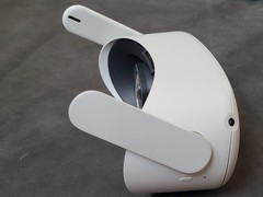 Meta Quest 2 128GB Standalone VR Headset White FOR PARTS, NOT WORKING