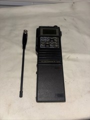 Icom IC-32AT Dual Band HT VHF UHF FM Amateur Radio Transceiver Works Well