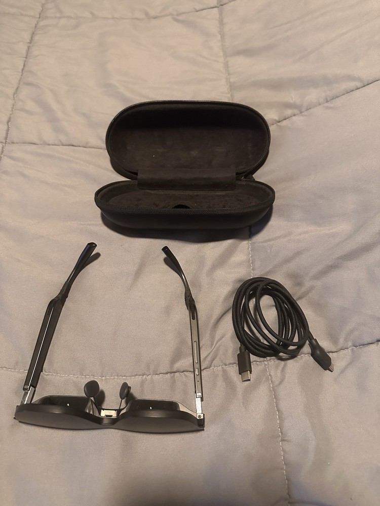 Nreal Air XREAL AR Glasses Smart Device Black with Case and Connector