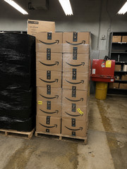 Mystery Reserve | Electronics Inventory Collection Showcase – Goods Variety