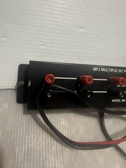 MFJ-1112 Power strip, 15 AMPS, 6 outputs Deluxe Multiple DC Power Outlets