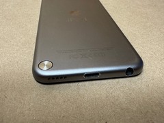 Apple iPod touch 5th Generation Space Gray (32 GB)