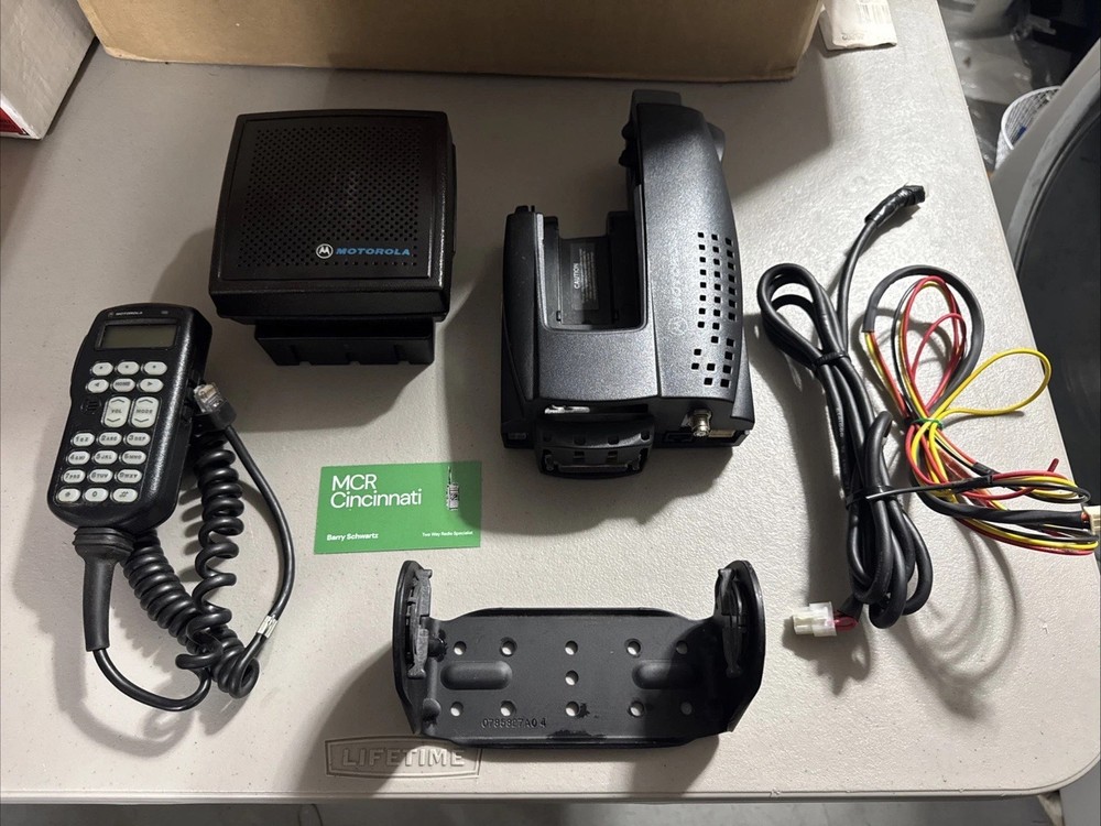 Motorola XTS5000 XTS3000 XTVA Vehicle Adapter Convertacom W3 Head Kit NTN8560F