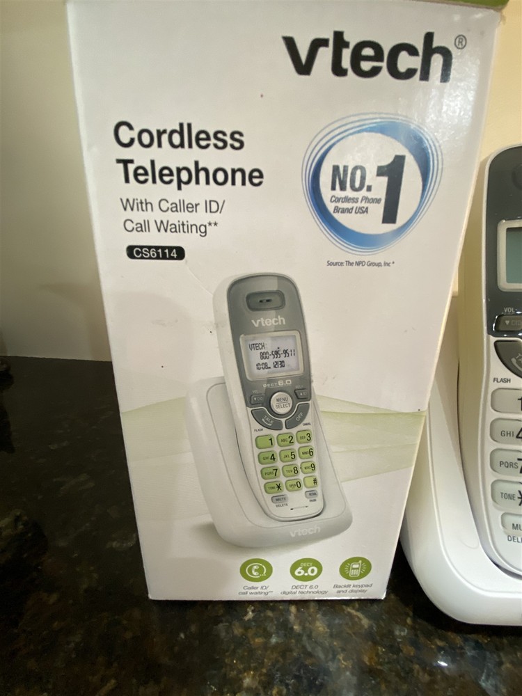 vtech Cordless Telephone With Caller ID / Call Waiting Dect 6.0 White CS6114