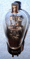 1 Sylvania 55 Vacuum Tube -RARE Globe Style 1930’s Triode-DuoDiode for AM Radios