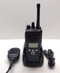 Motorola XTS2500 UHF 450-520 mhz Digital Two Way Radio H46SDF9PW6BN P25 ON SALE