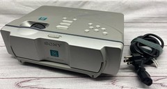 Sony SVGA VPL-CS2 LCD Data Projector – LOW HOURS!