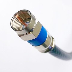 QUAD SHIELD CL2 IN-WALL & OUTDOOR RATED RG-6 3GHZ PATCH CABLE DIRECTV CONNECTORS
