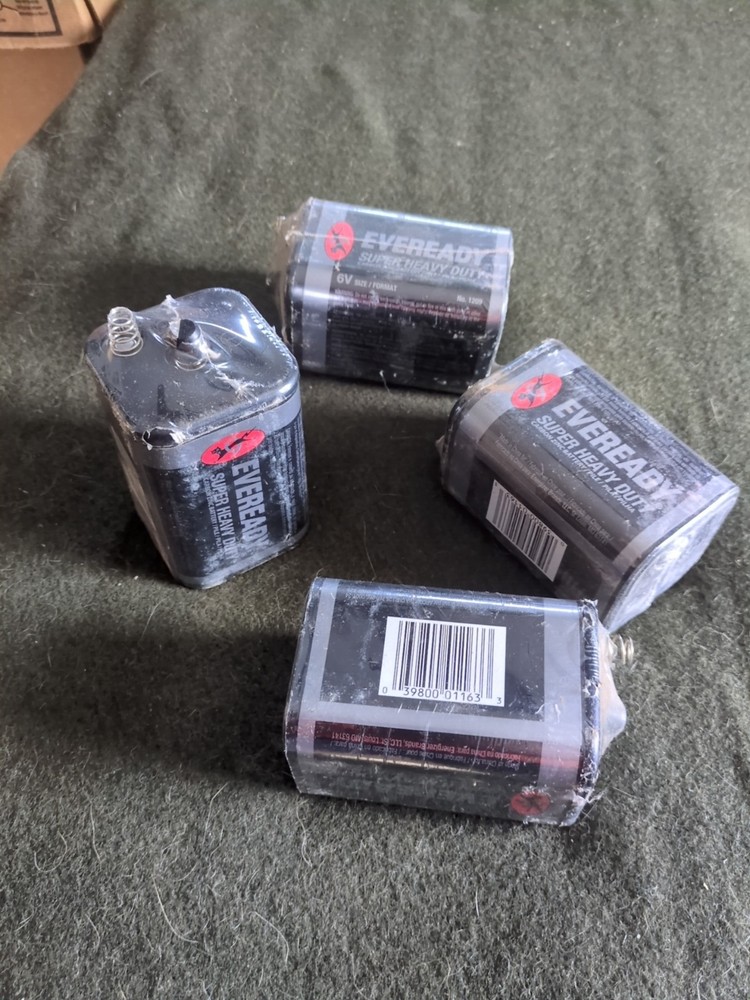 1x EVEREADY 6V Battery, Super Heavy Duty 6 Volt Battery Many Uses NOS