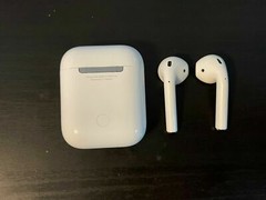 OEM Apple AirPods 2nd Gen Right or Left or Charging Case Replacement A2031 A2032