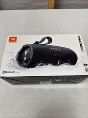 JBL Charge 6 Bluetooth Speaker Waterproof Portable Powerbank Bass Black