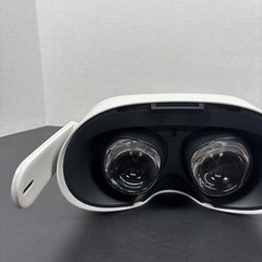 Meta Oculus Quest 2 128GB Standalone VR Headset Only- GOOD CONDITION – TESTED