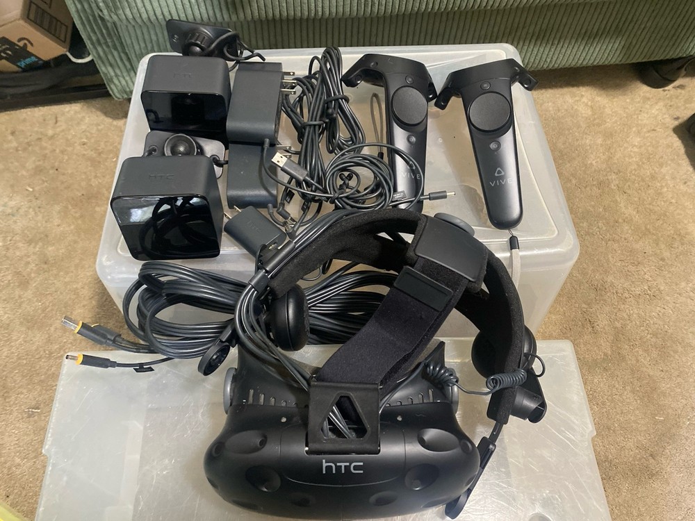 HTC Vive PC VR Headset and Controller Set with Cables Virtual Reality Optj100