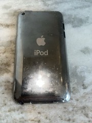 Apple iPod Touch 4th Gen 8GB White A1367 MD057LL/A iOS 6.1.6 Tested Works Read