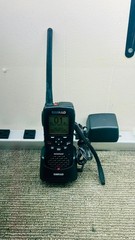 Simrad HH33 Marine VHF/GPS Handheld Radio with Charger Base 1632705