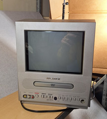 Magnavox 9 Inch CRT TV With REMOTE! DVD Player, Composite Video (9MDPF20)