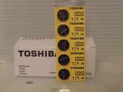 Lot of 1000 Toshiba CR2032 New Fresh Date CR2032 2032 Lithium 3V Batteries 2033