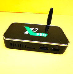 UGOOS X3 PRO ANDROID TV BOX AMLOGIC S905X3 4K STREAMING IPTV KODI MEDIA PLAYBACK