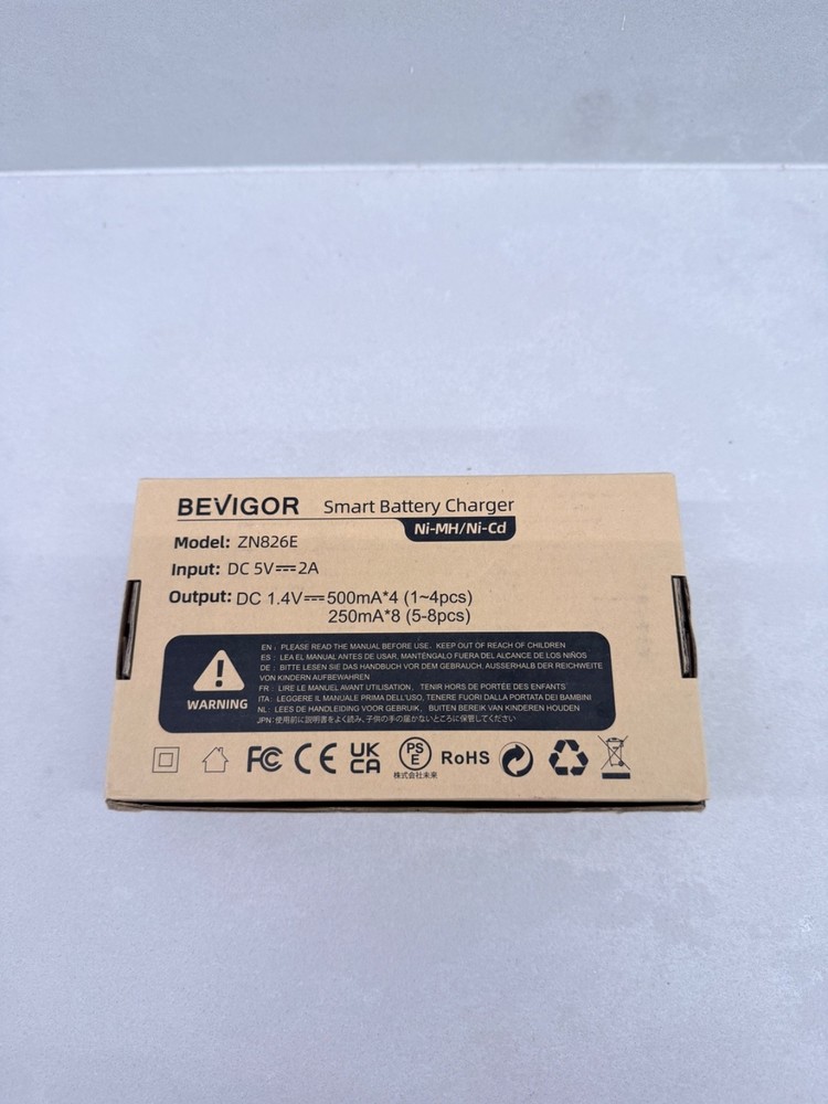 Bevigor 8 Bay Smart Battery Charger With 8 batteries Brand New and free battery