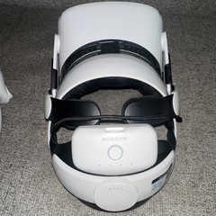 Meta Quest 2 VR Headset w/ 2 Controllers, USB-C, White/Black Comes w/ Portable