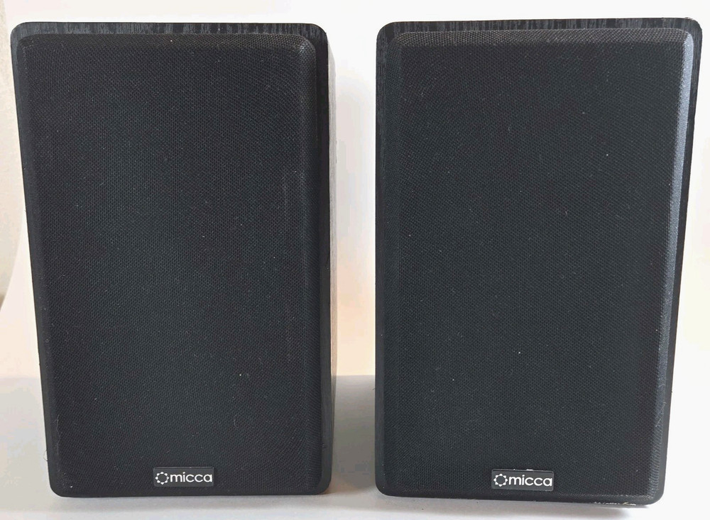Micca MB42 Black Bookshelf Speakers 9.5×6.75×5.75 Inches No Wires Tested Works