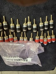 Mediabridge Banana Plugs Corrosion Resistant 24k Gold Plated Connectors 28 Piece