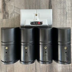 5 Bose MINT Double Cube Speakers Black with White Center Acoustimass Lifestyle