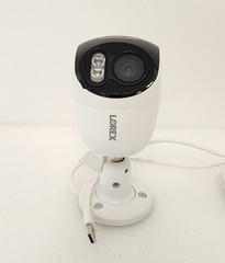Lorex 4K Dual Lens Wi-Fi Security Camera with Smart Security Lighting W891UA