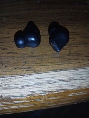 True Wireless Noise Cancelling Beats By Dr Dre Studio Black And Gold