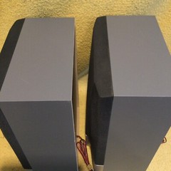 2 RCA Bass Reflex RS2600 Speakers Power 10W 13x9x6 Tested Works Great Sound EUC