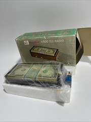 Vintage Lucite $500 1974 US One Dollar Bills Paperweight AM Radio Retro New