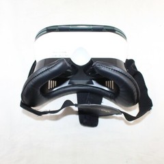 Dynamic Virtual Viewer DVV 3D Glasses Virtual Reality VR Headset Player Tested