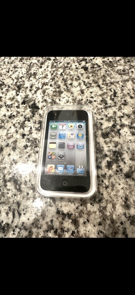 Rare iPod Touch 4th Generation iOS 4