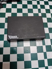 Vanco 280704 HDMI 1 x 4 Splitter/Extender