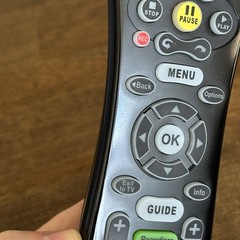 AT&T U-VERSE CISCO ISB7005 WIRED/WIRELESS TV RECEIVER WITH REMOTE & POWER CORD