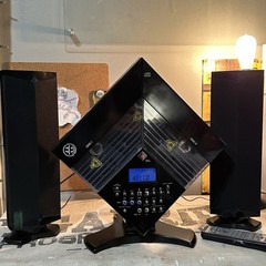 VTG Black & Blue Electro Brand 3 Disc CD / FM Standing Radio & Speakers Working