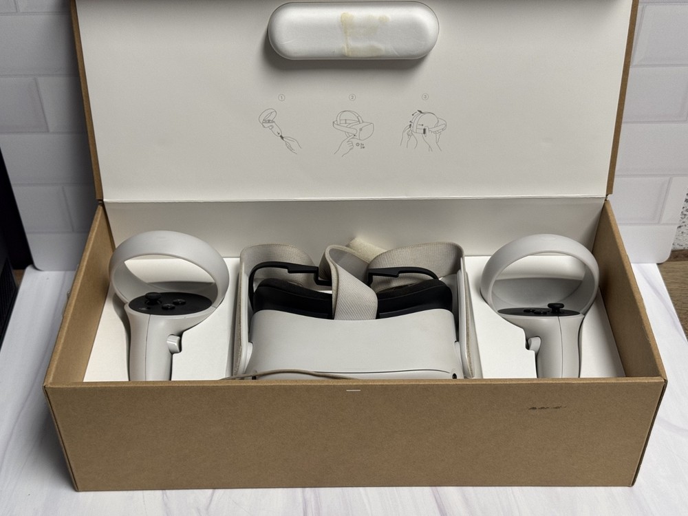 Oculus Quest 2 KW49CM 128GB Virtual Reality Headset Plus Controllers #T5