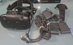 HTC Vive VR Headset w/ Link Box And Cables & Original Box Tested & Working