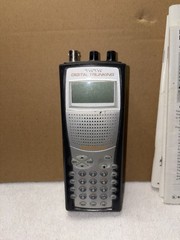 Radio Shack Pro 95 Analog Trunking Handheld Radio Scanner 20-525.