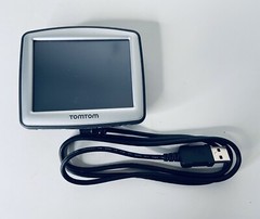Tom Tom 125-SE Maps Of United States Bundle USB Cable